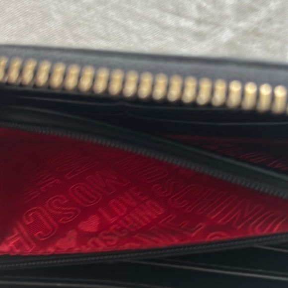 LOVE MOSCHINO, BLK ❤️ WALLET - Picture 11 of 15